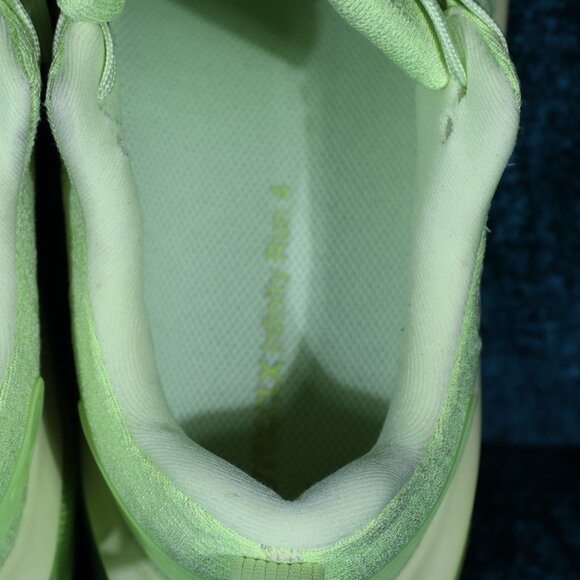 Nike ReactX Infinity Run 4 Volt Size 11.5 Pre Owned - Picture 7 of 10